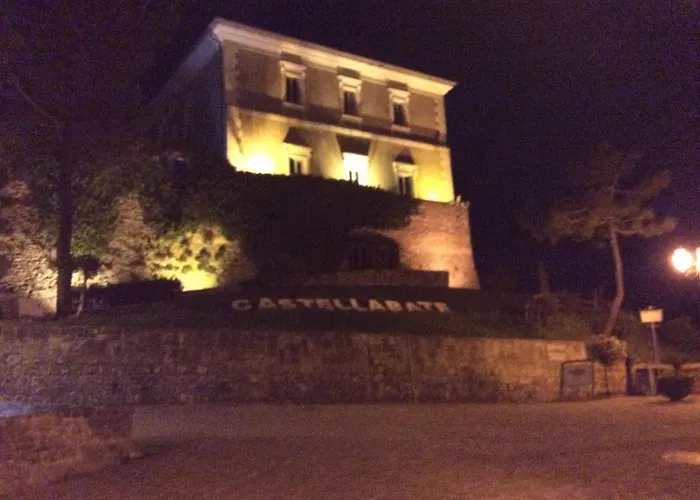 Rosa Blu Castellabate