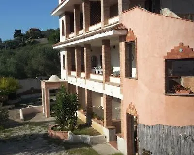 Rosa Blu Castellabate