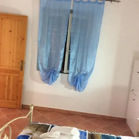 Rosa Blu 3* Castellabate